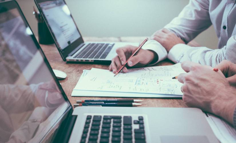 Dougs accounting startup funding