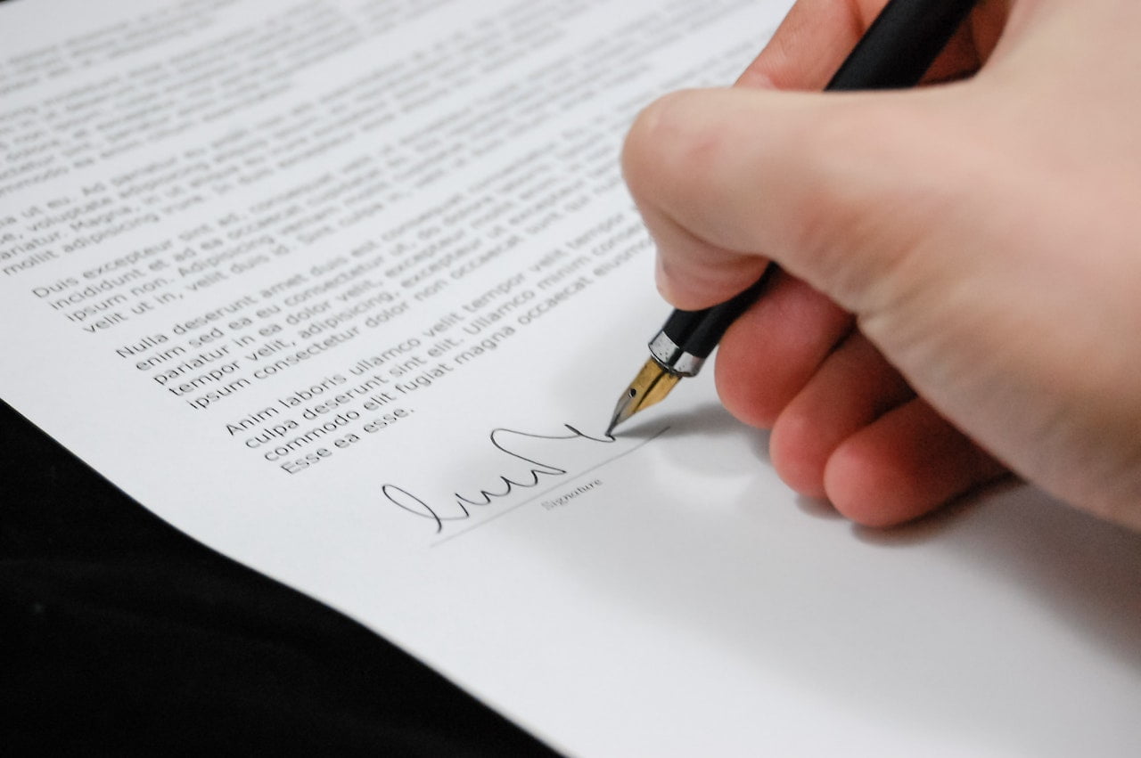 Legally Mine Scam: Moral Questions Behind Customer Complaints