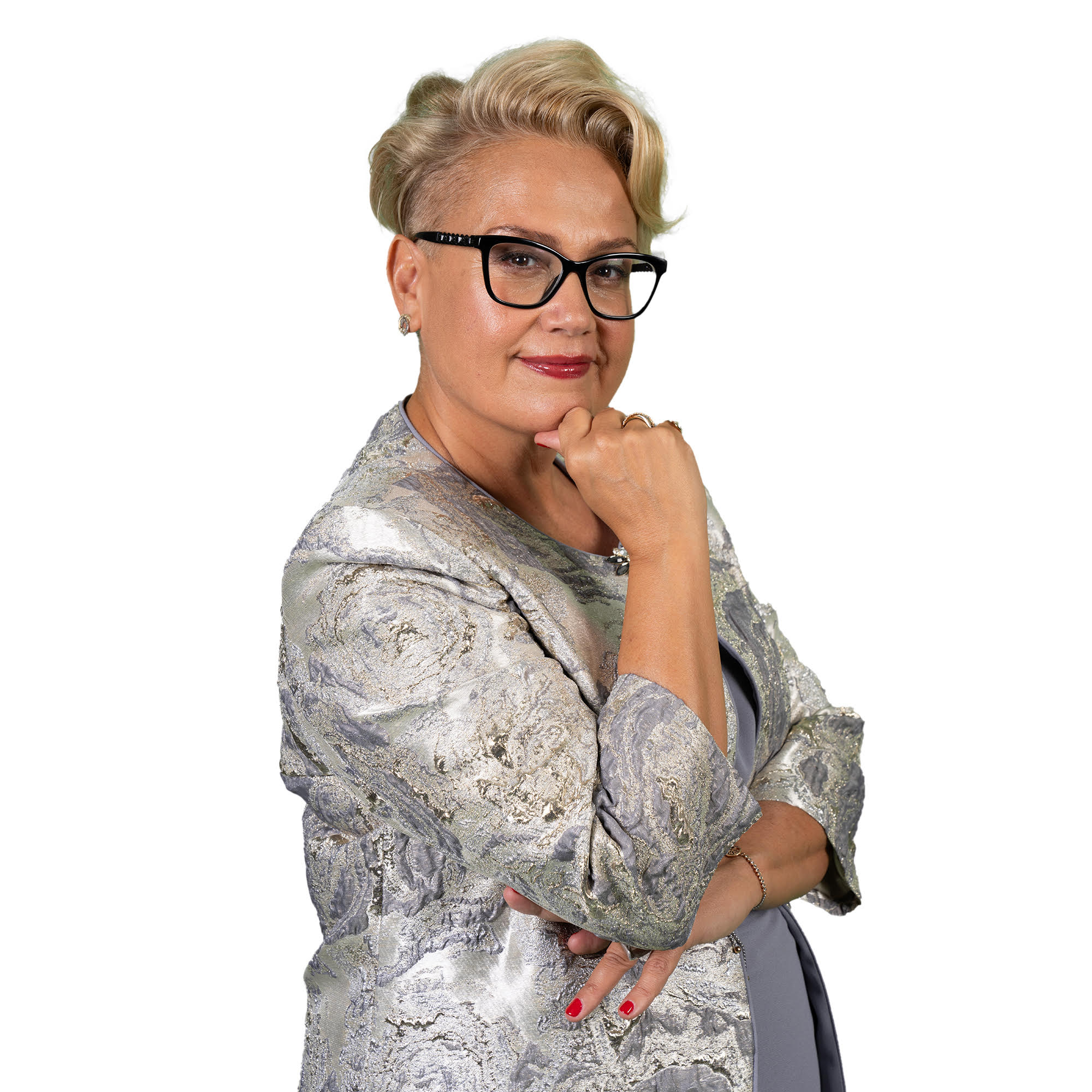 Nitsa Nakos Stands as a Conscious Leader and Philanthropic Powerhouse