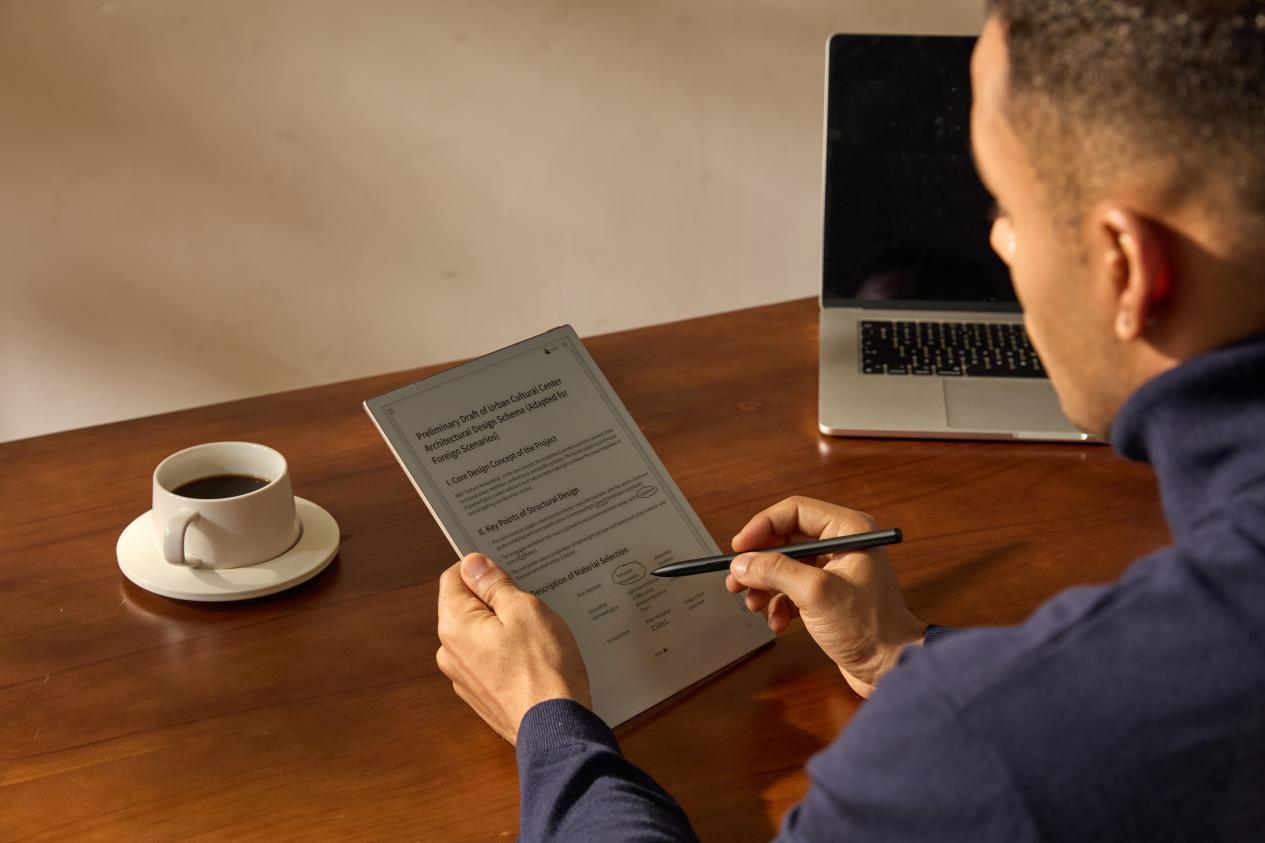 iFLYTEK Launches AINOTE 2 Amid Growing Convergence of AI and Web3 Innovation